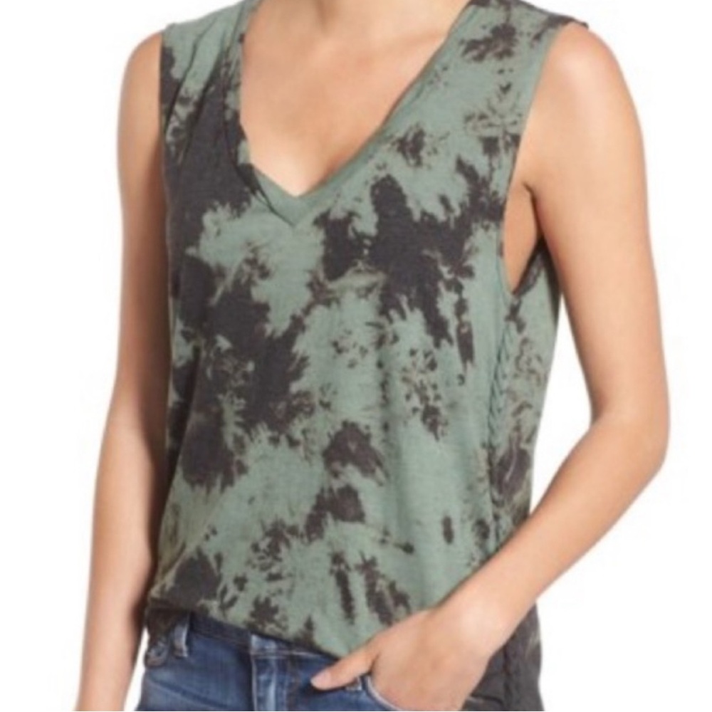 Pam & Gela Green and Black camo Tie-Dye Sleeveless Top braided side